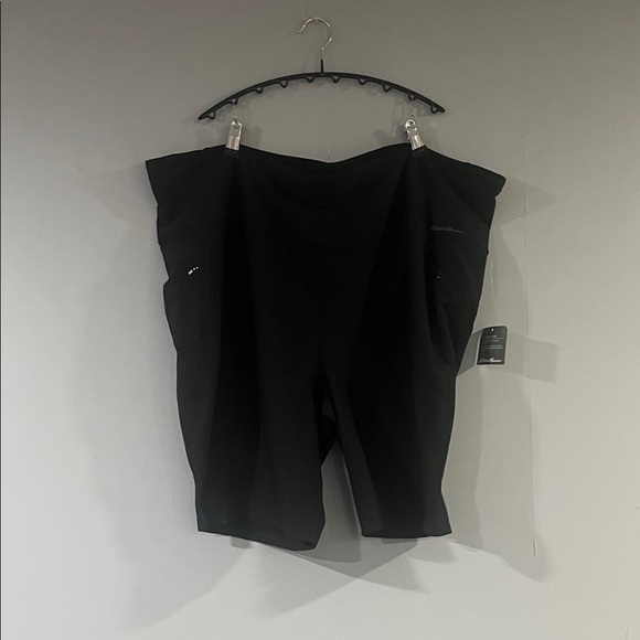 Eddie Bauer Black Biker Shorts 3X - Picture 1 of 6